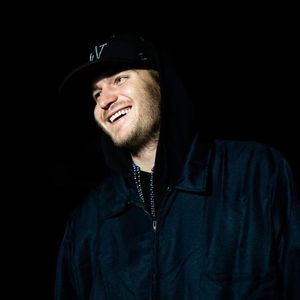 Meet your Posher, Travis